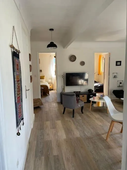 Apartment Saint Aygulf Pres De La Plage Frejus